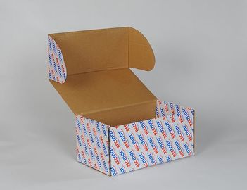 보통 Kraft 종이 포장 상자 매트에 의하여 착색되는 주름을 잡은 우송 상자