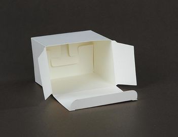 간단한 정연한 백색 사탕은 소형 경량 백색 과자 상자를 상자에 넣습니다