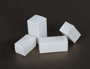 상아빛 카드 종이 백색 사탕 상자 CMYK 오프셋 인쇄 주문을 받아서 만들어진 디자인