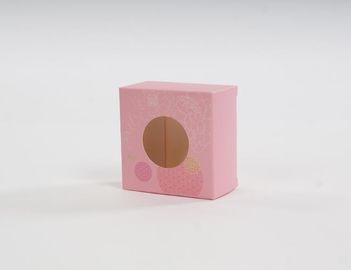 분홍색 상아빛 마분지 카운터 진열대 화장용 선물 포장